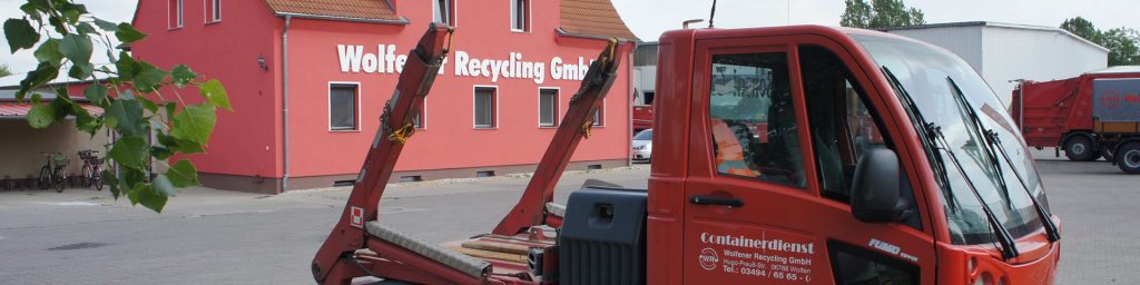 Firmensitz der WR und Containerfahrzeug