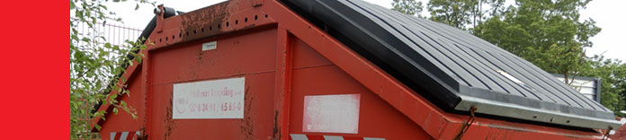 Ein Container mit schwarzem Kunststoffdeckel
